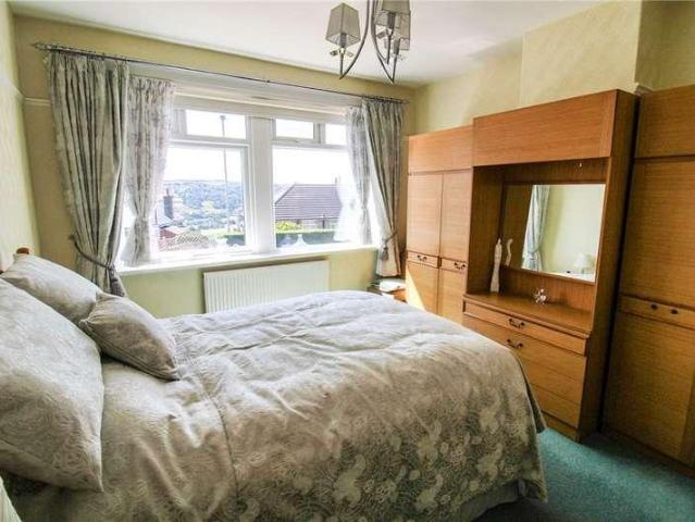 House for sale in Riddlesden, West Yorkshire