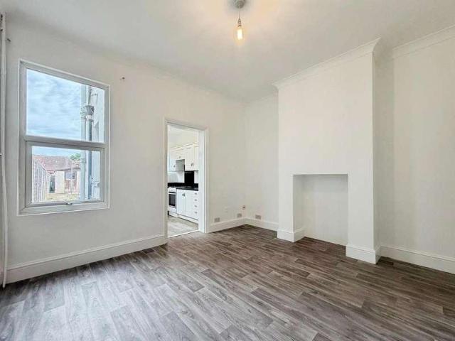 House for sale in Alton Barnes, Essex