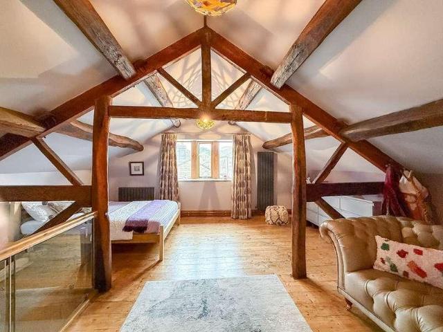 House for sale in Holme Valley, Honley