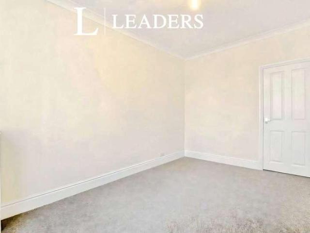 House for sale in Potters Corner, East Midlands