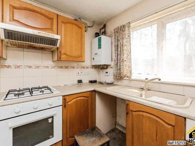 House for sale in Kinsley, West Yorkshire