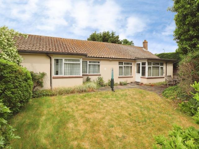 House for sale in Petts Wood, Greater London