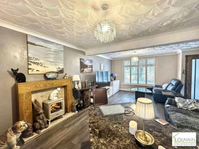 House for sale in Willowtown, Vale