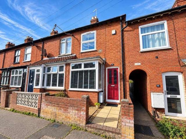 House for sale in Earlham Rise, Norwich