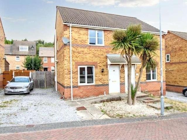 House for sale in Cudworth, South Yorkshire