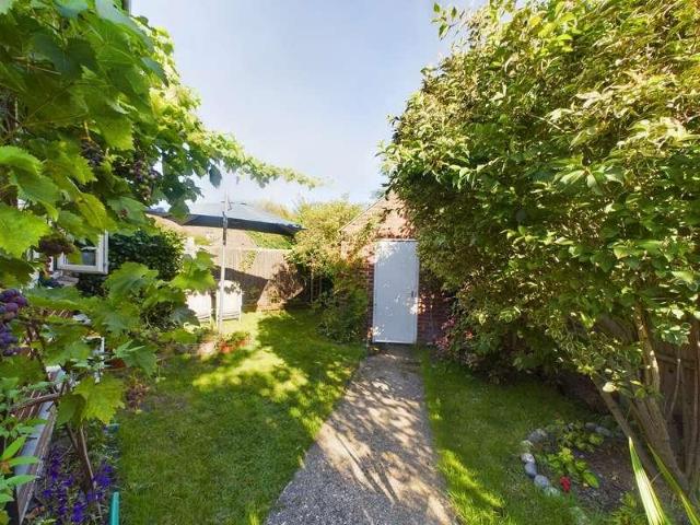 House for sale in Calcot, West Berkshire