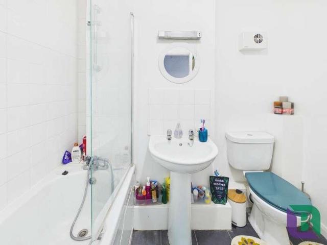 House for sale in Milton Keynes
