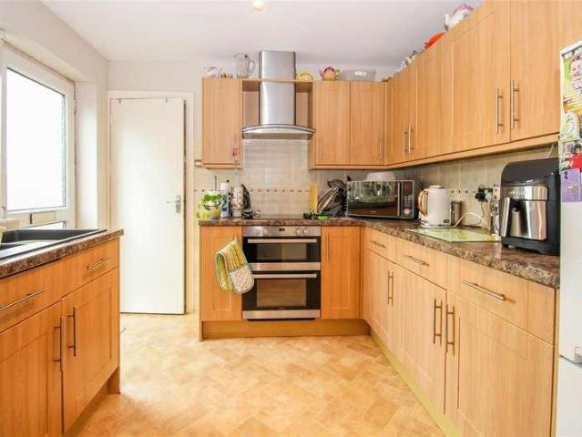 House for sale in Ossett, West Yorkshire