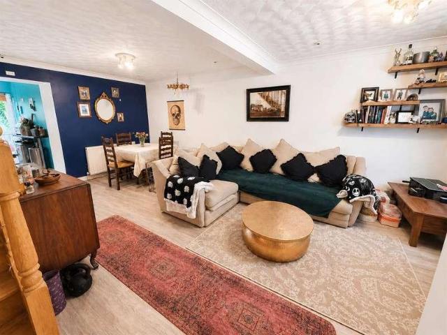 House for sale in Gadlys, Aberdare