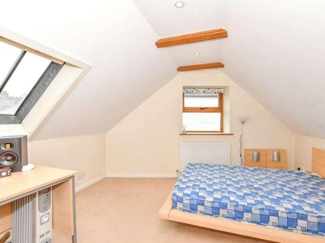 House for sale in Rowlands Castle, East Hampshire