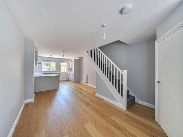 House for sale in Evershot, Oxfordshire