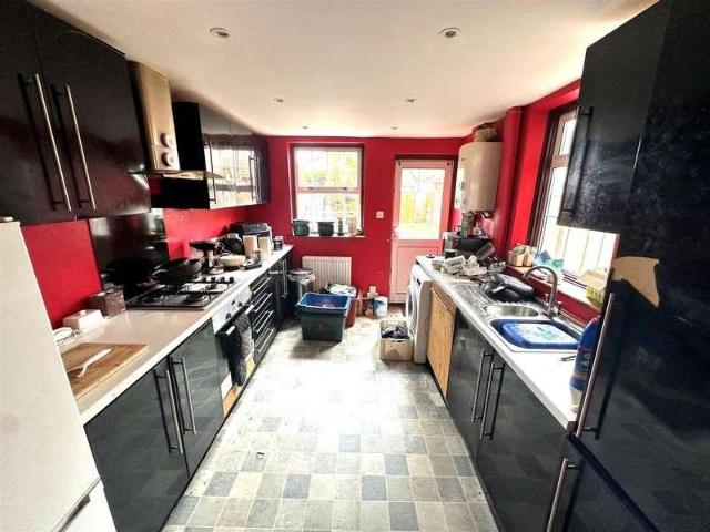 House for sale in London Borough of Hounslow, Greater London