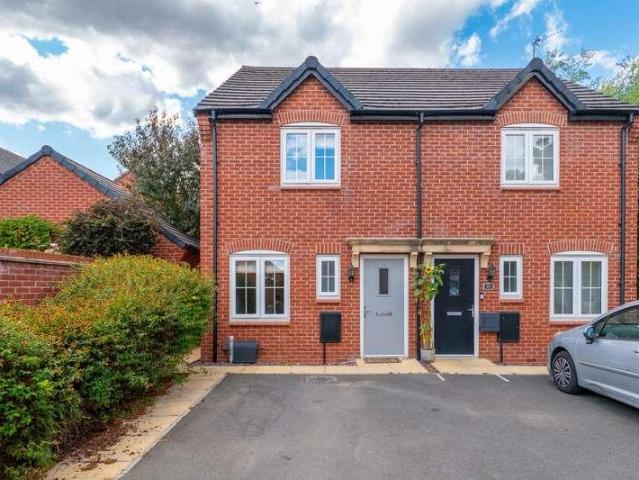 House for sale in Elmfield, Leicestershire