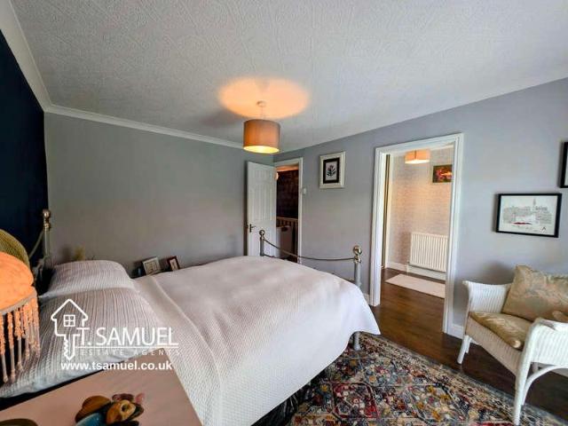 House for sale in Mid Glamorgan
