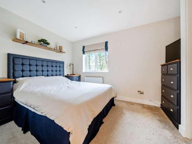 House for sale in Red Hill, Surrey