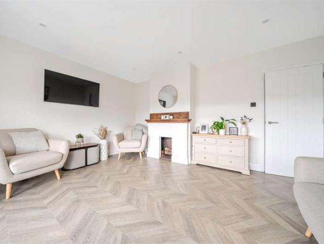 House for sale in Pouchen End, Hertfordshire