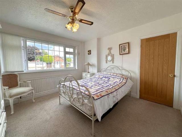 House for sale in Alverton, East Midlands