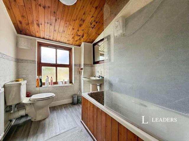 House for sale in New Catton, East Bank