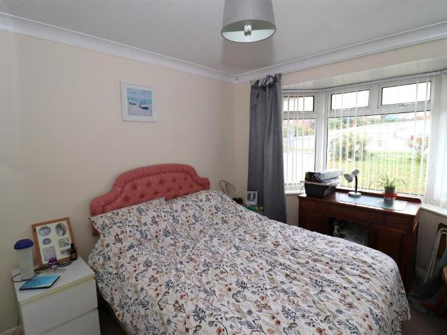 House for sale in Old Town, Heathlands