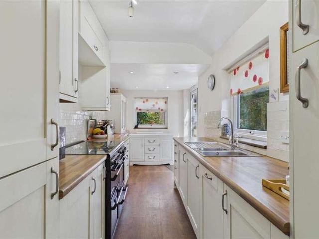 House for sale in South Park, Red Hill