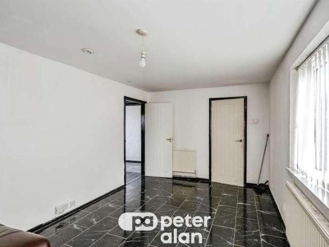 House for sale in Penderry, Nangreaves