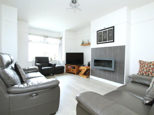 House for sale in Creekmoor, Poole