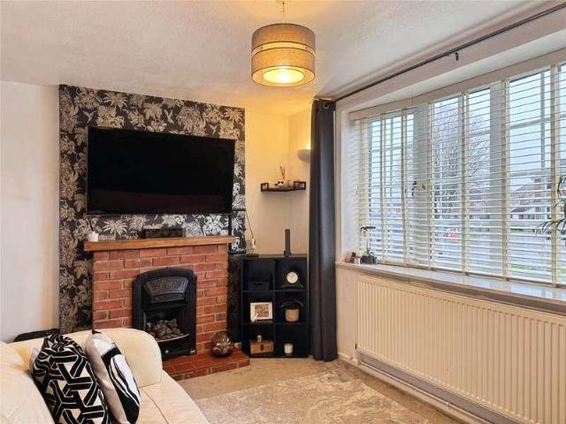 House for sale in Shepshed, Elmfield