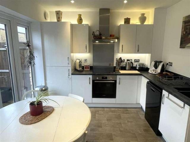 House for sale in Fossebridge, Gloucestershire