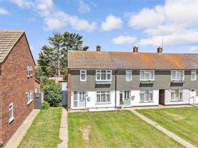 House for sale in South Tankerton, Whitstable