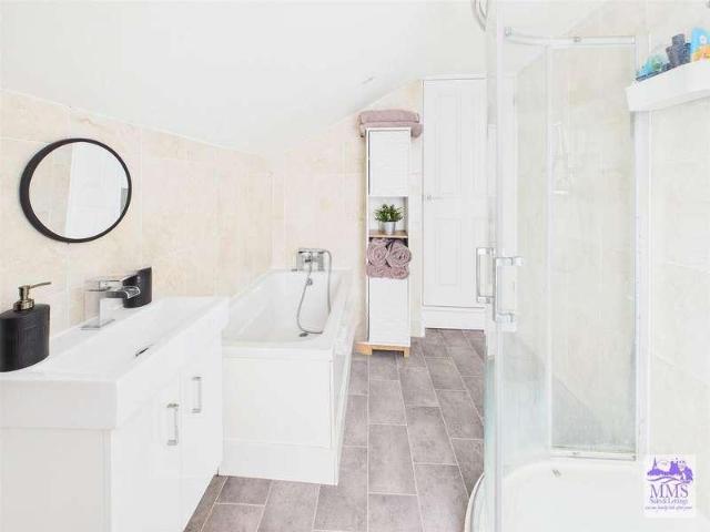 House for sale in Strood, Medway