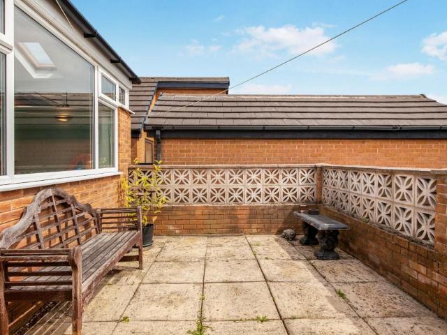 House for sale in Chapeltown, South Yorkshire