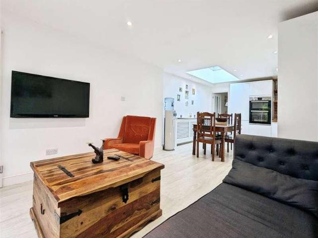 House for sale in Newtown, Reading
