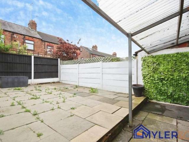 House for sale in Widnes