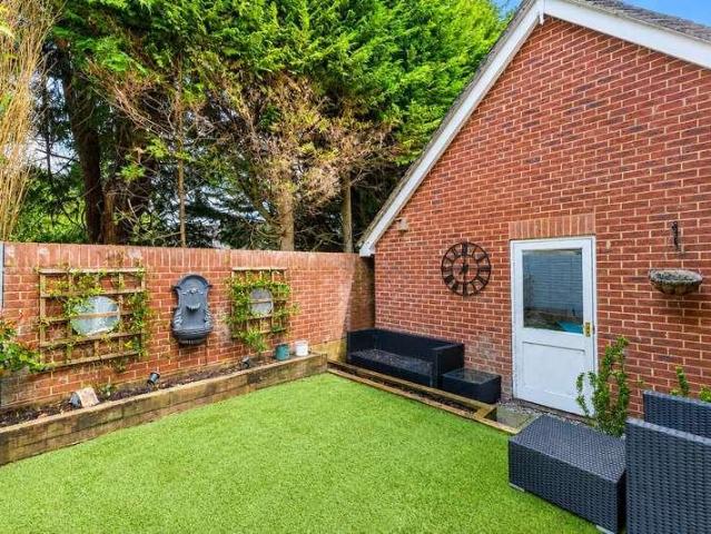 House for sale in Kingswood Firs, Bolton Low Houses