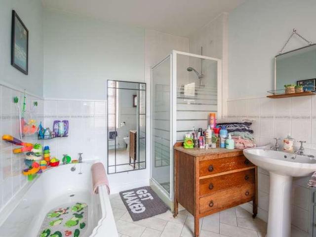 House for sale in Priestthorpe, Bradford