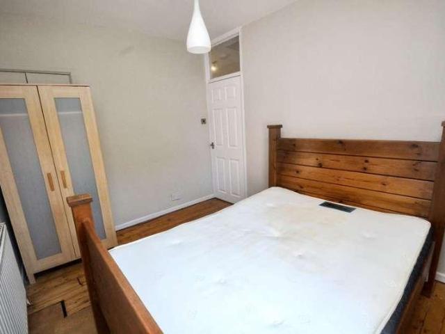 House for sale in Georgia, Greater Manchester