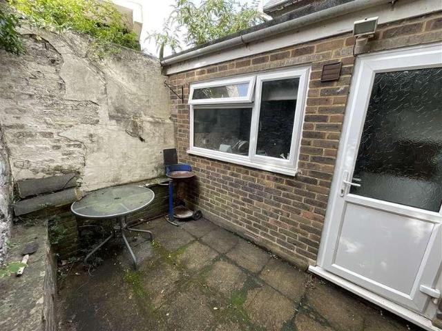 House for sale in Lewes, Iford