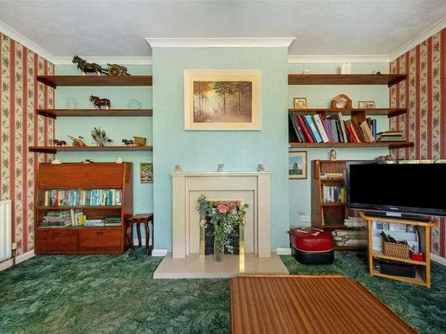 House for sale in Apuldram, Littlecote