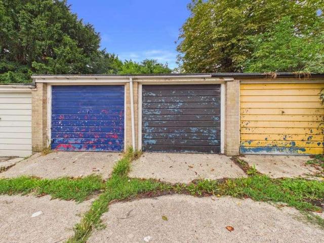 House for sale in Fishersgate, West Sussex
