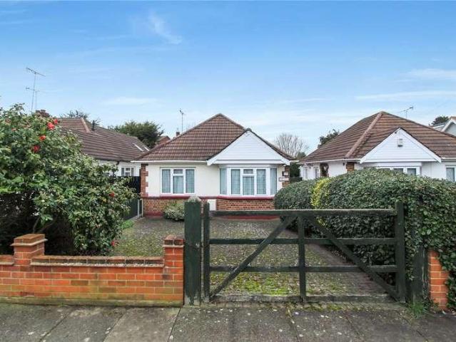 House for sale in Alton Barnes, Essex