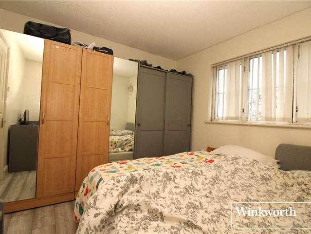 House for sale in Elstree and Borehamwood, Borehamwood