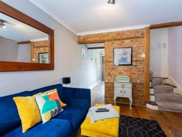 House for sale in St Marks, Maidenhead