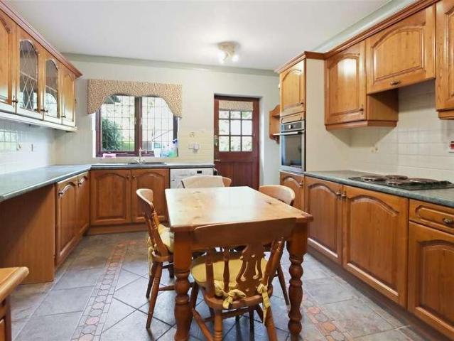 House for sale in Cutthorpe, North East Derbyshire