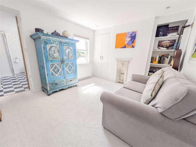 House for sale in Uckfield, Cross In Hand