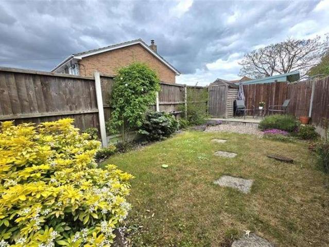 House for sale in Chipping Hill, Essex