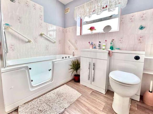 House for sale in Corfe Castle, East Dorset