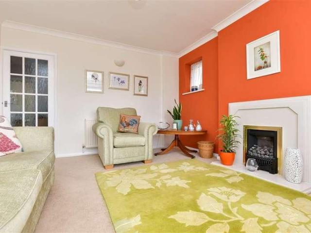 House for sale in Ripple, Ash