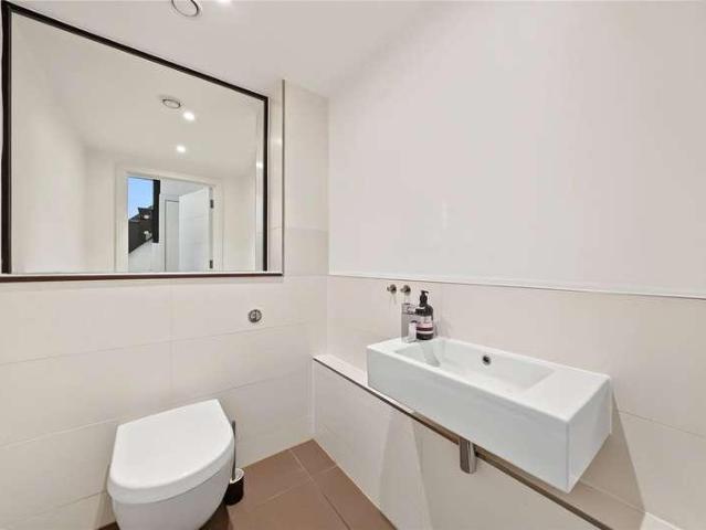 House for sale in London Borough of Islington, Greater London