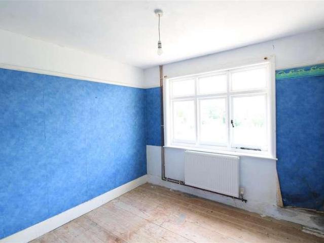 House for sale in Gurnard, Isle Of Wight