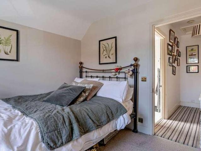 House for sale in Pangbourne, West Berkshire